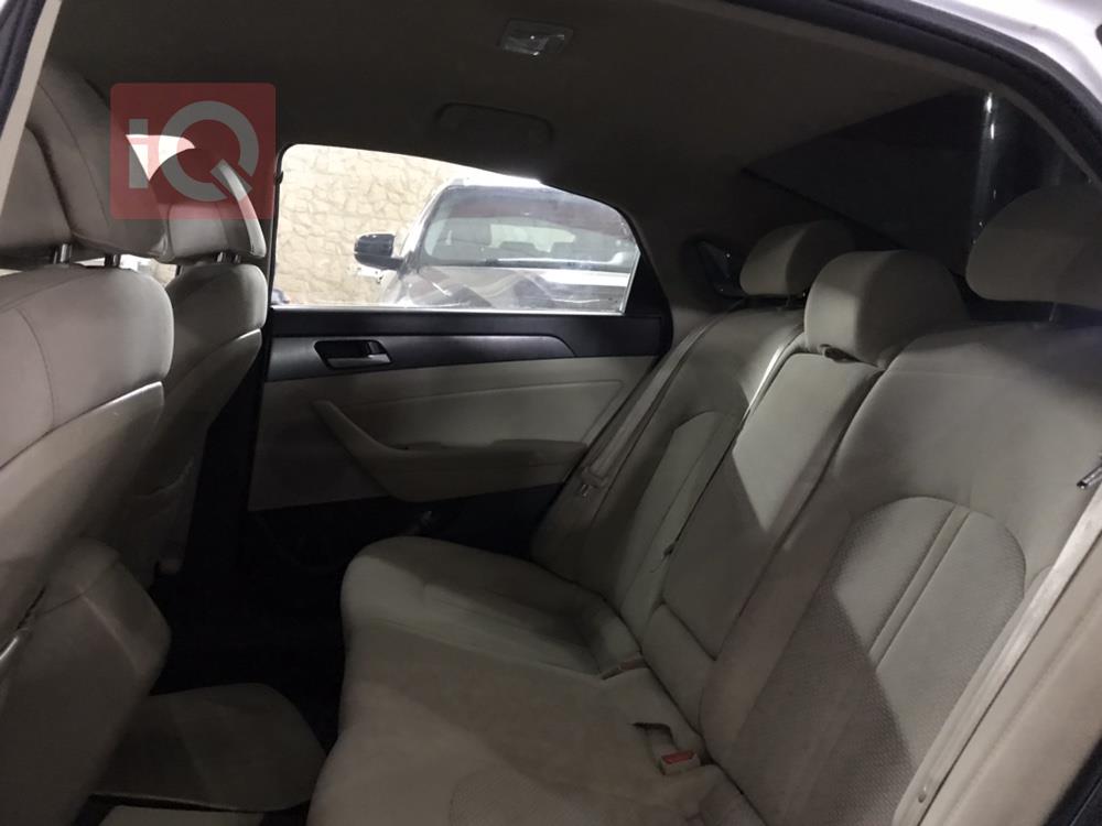 هیوندای سۆناتا